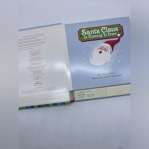 Recordable Christmas Book - Picture 2 of 4